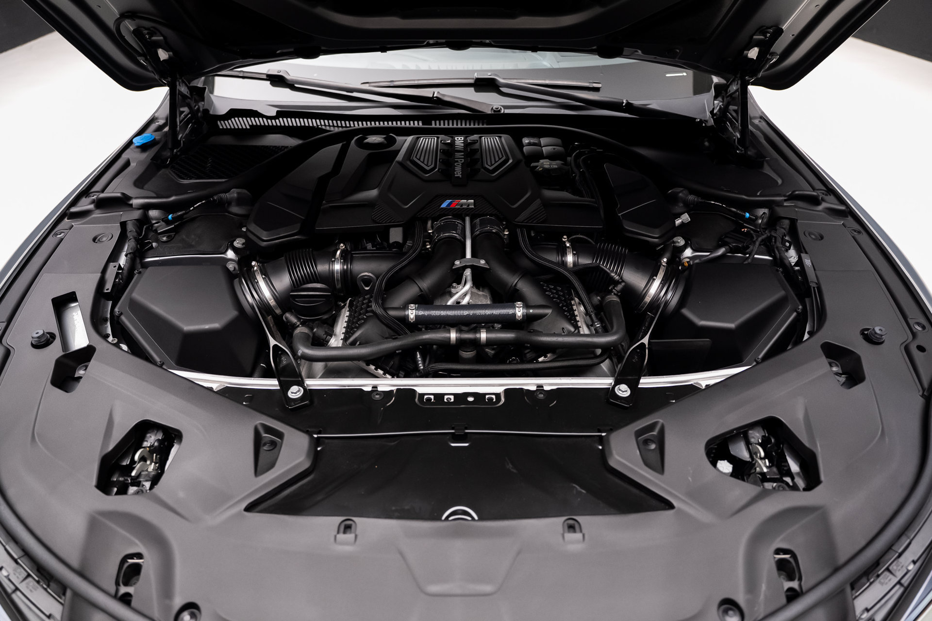 Used 2024 BMW M8 Competition AWD/4WD image 80