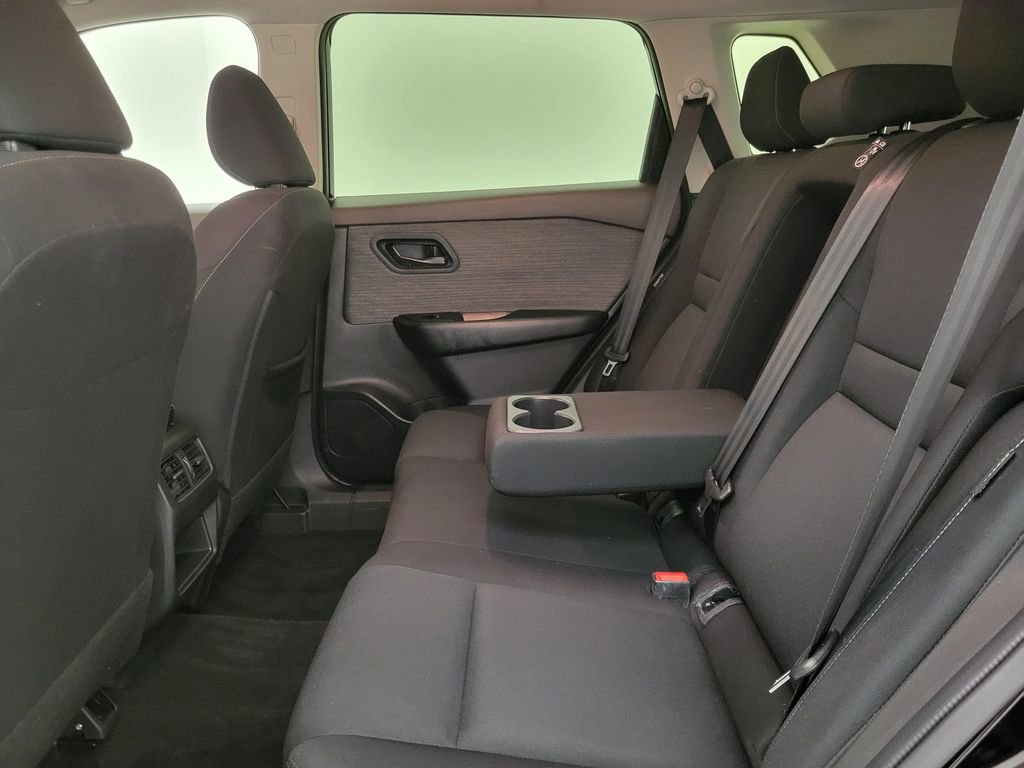Used 2023 Nissan Rogue S FWD image 35