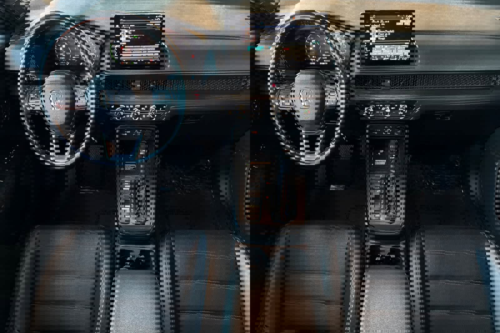 Used 2025 Honda CR-V Sport-L image 3