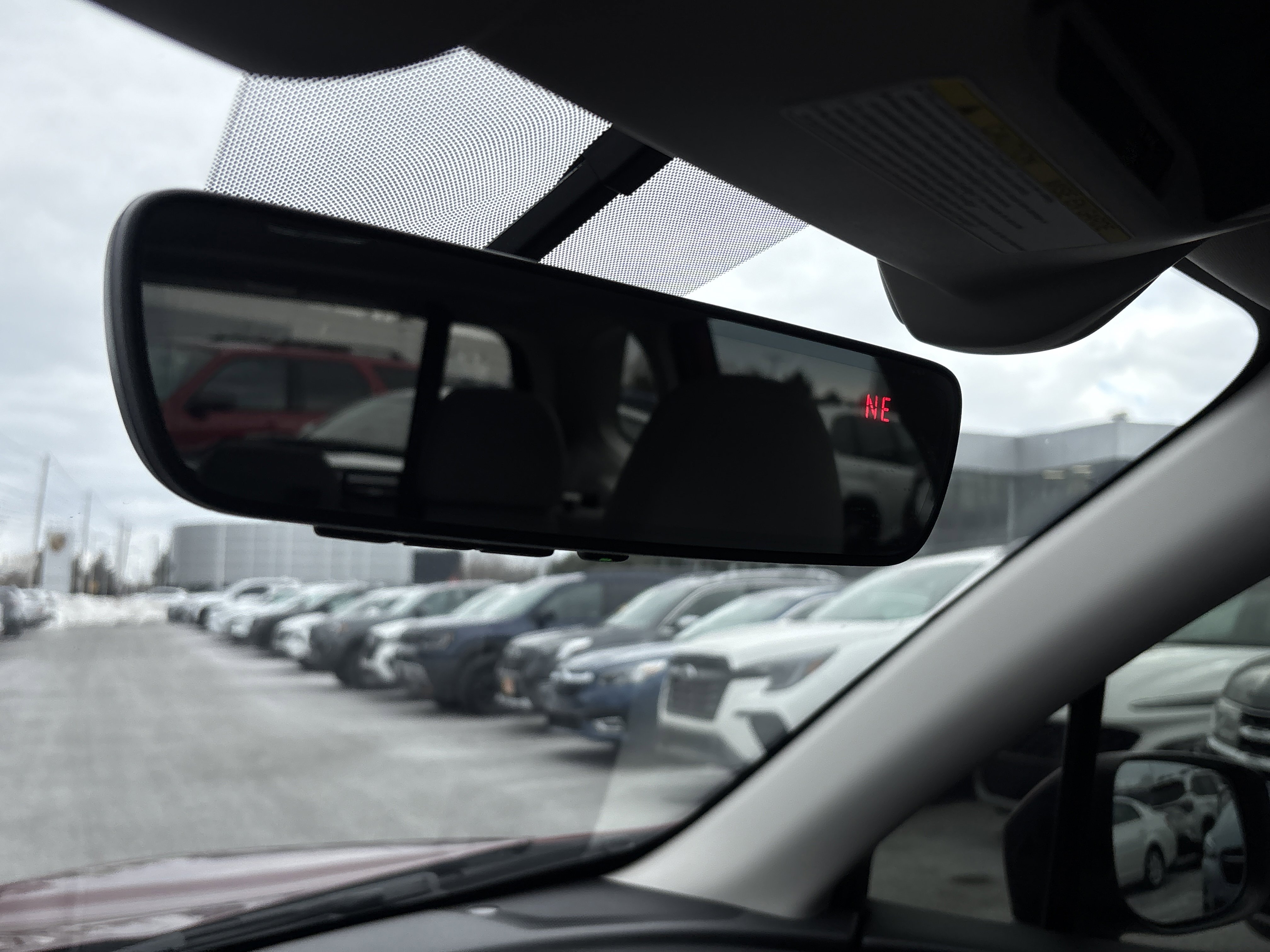 Used 2020 Subaru Forester Premium image 32