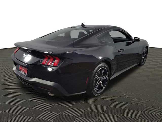 Used 2025 Ford Mustang Coupe image 8