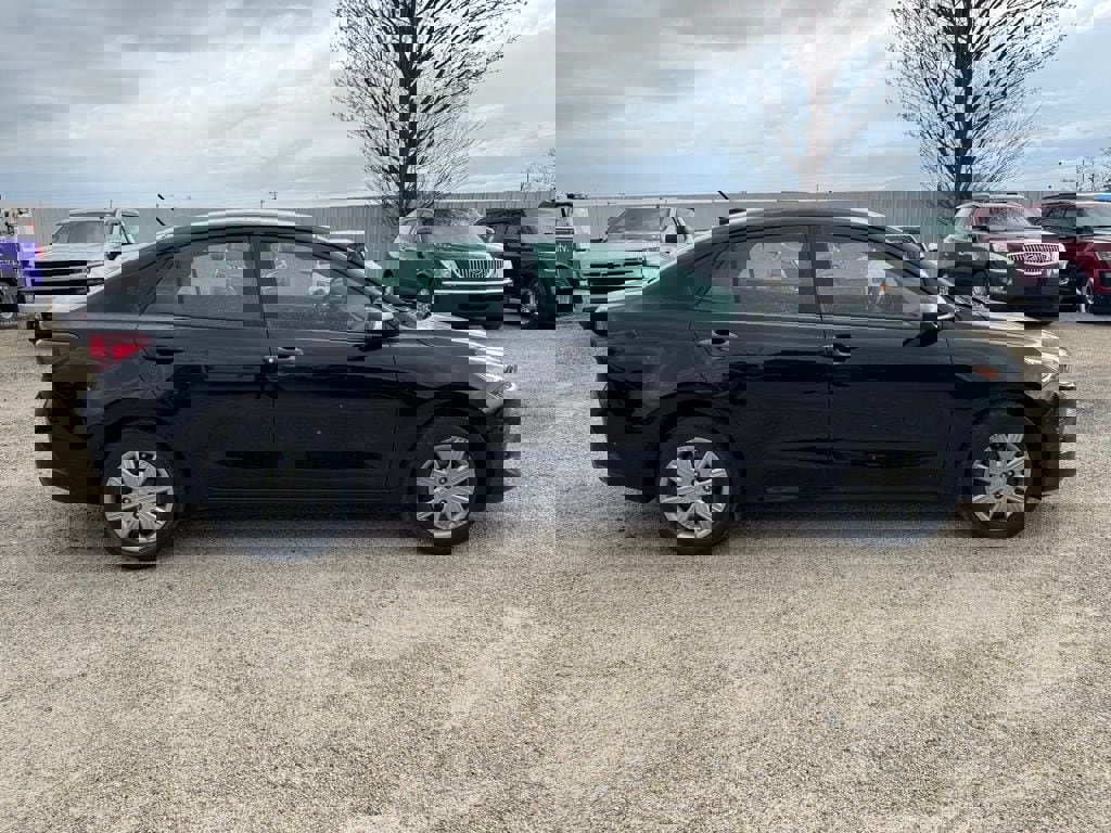Used 2023 Kia Rio LX image 6