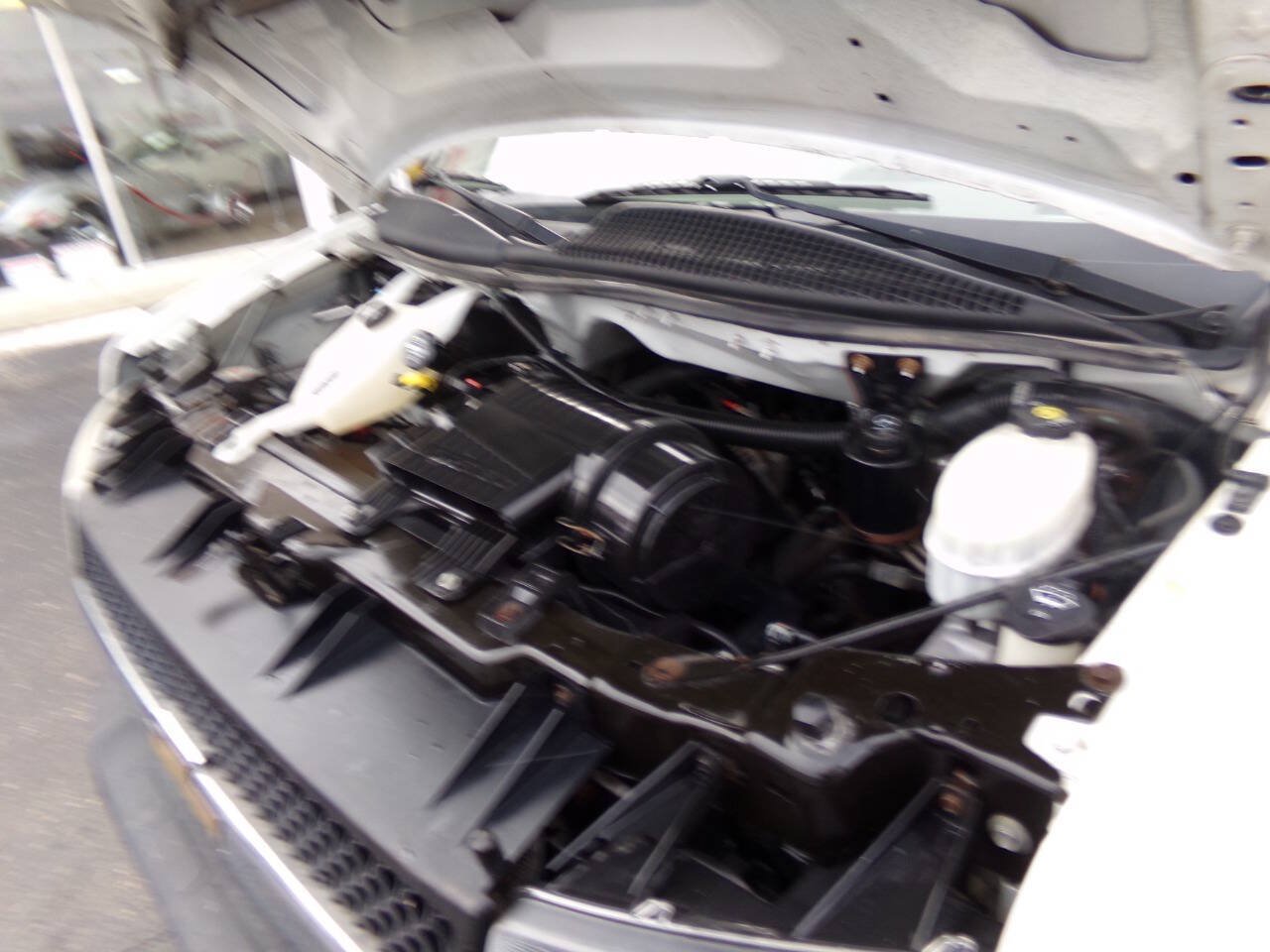 Used 2019 Chevrolet Express 3500 w/ Power Convenience Package RWD image 19