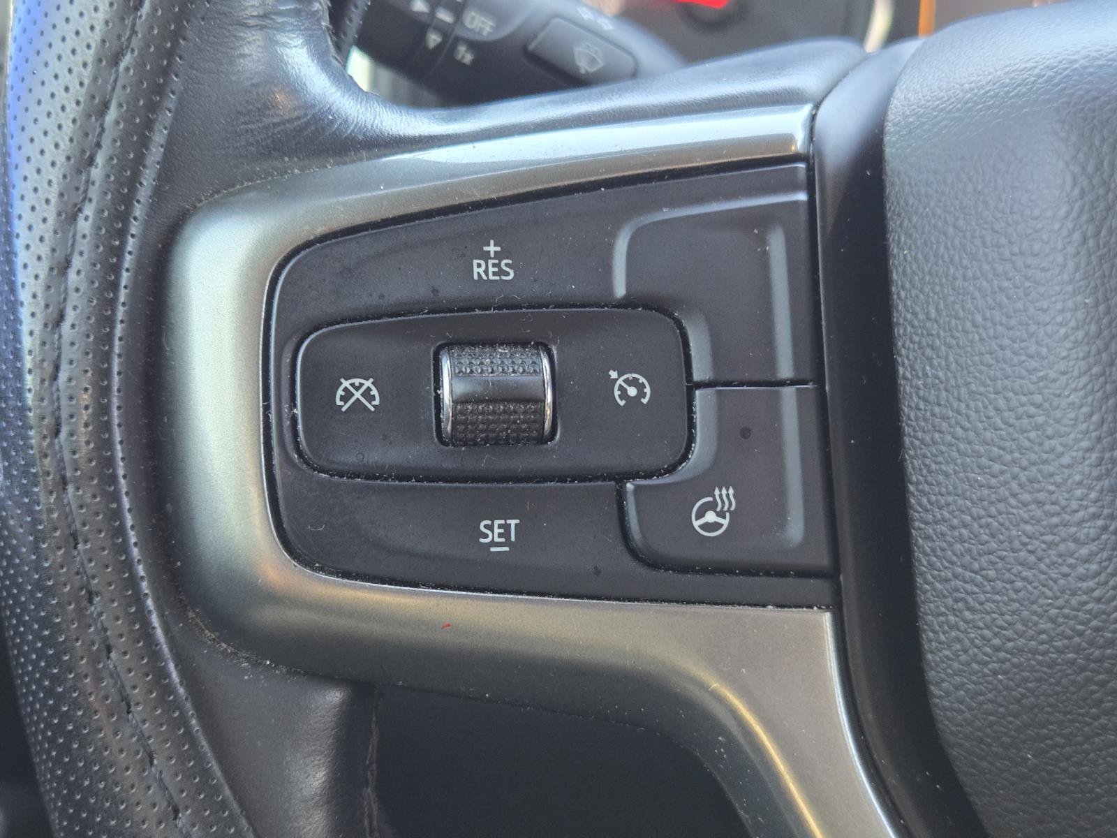 Used 2019 Chevrolet Silverado 1500 RST w/ All-Star Edition RWD image 23