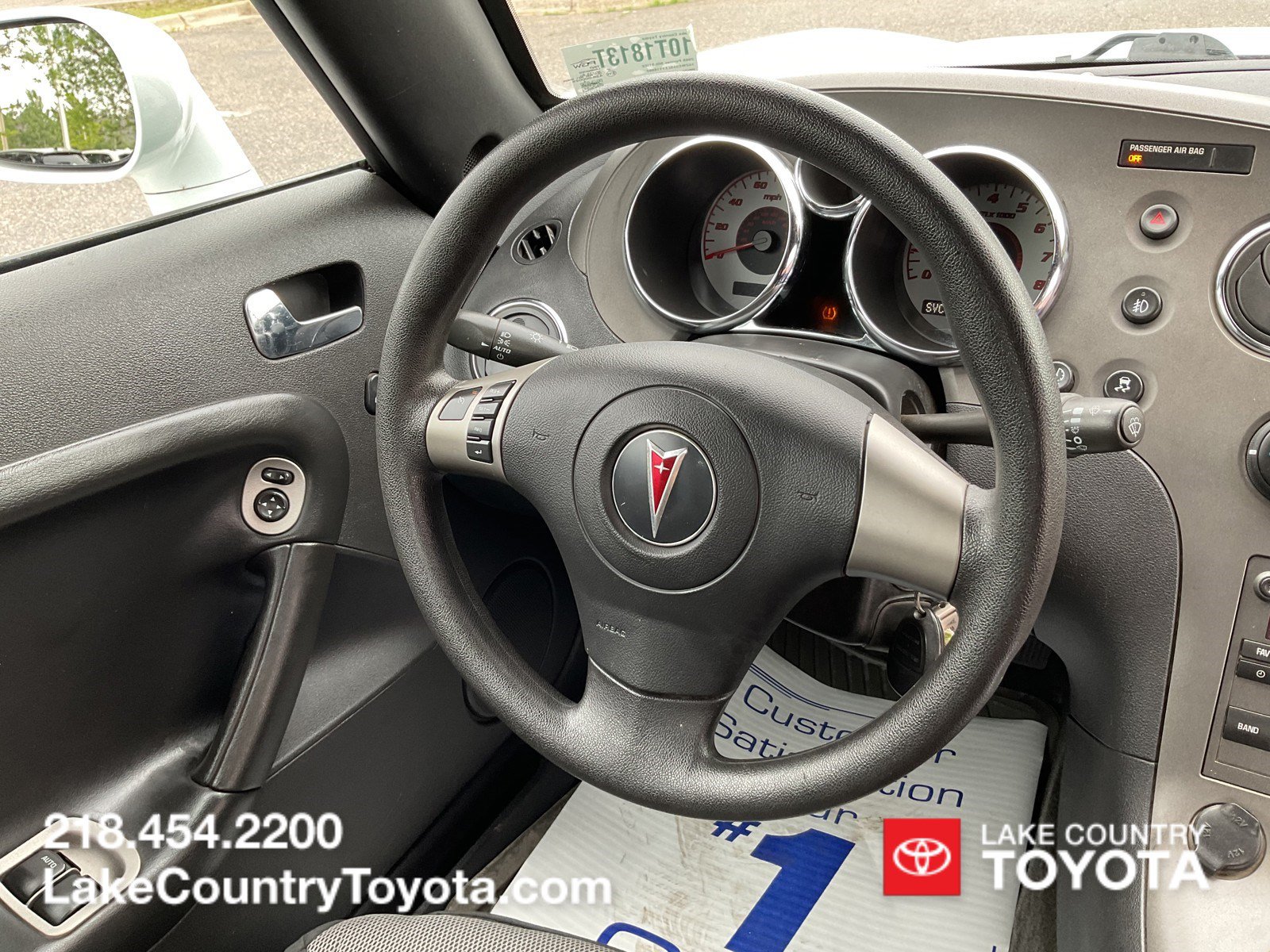 Used 2008 Pontiac Solstice Convertible w/ Preferred Package RWD image 16