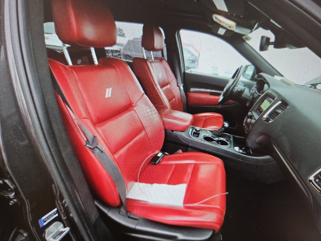 Used 2020 Dodge Durango R/T w/ Technology Group AWD/4WD image 13