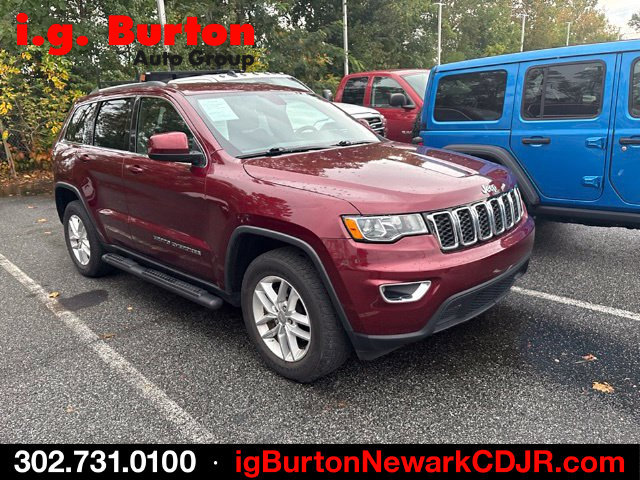 Used 2018 Jeep Grand Cherokee Laredo AWD/4WD image 4