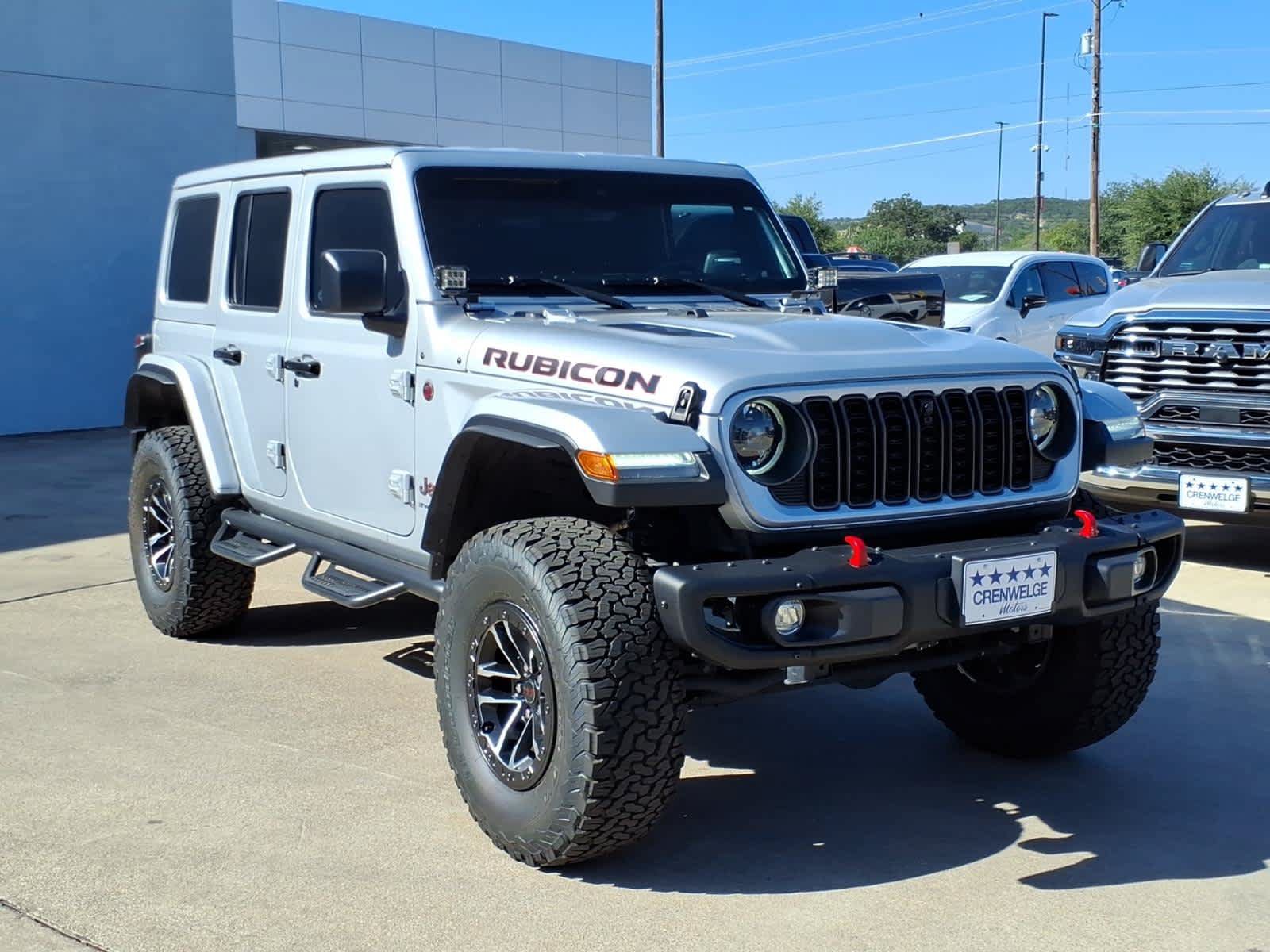 Used 2024 Jeep Wrangler Unlimited Rubicon AWD/4WD image 30