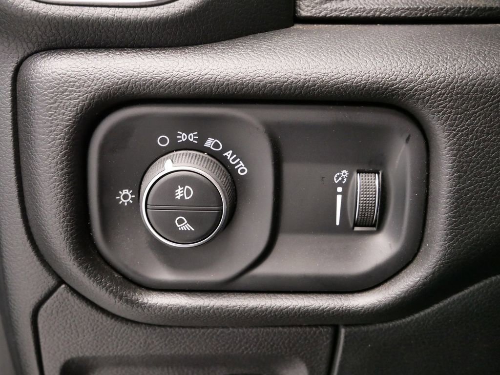 Certified 2025 RAM 1500 Big Horn image 22