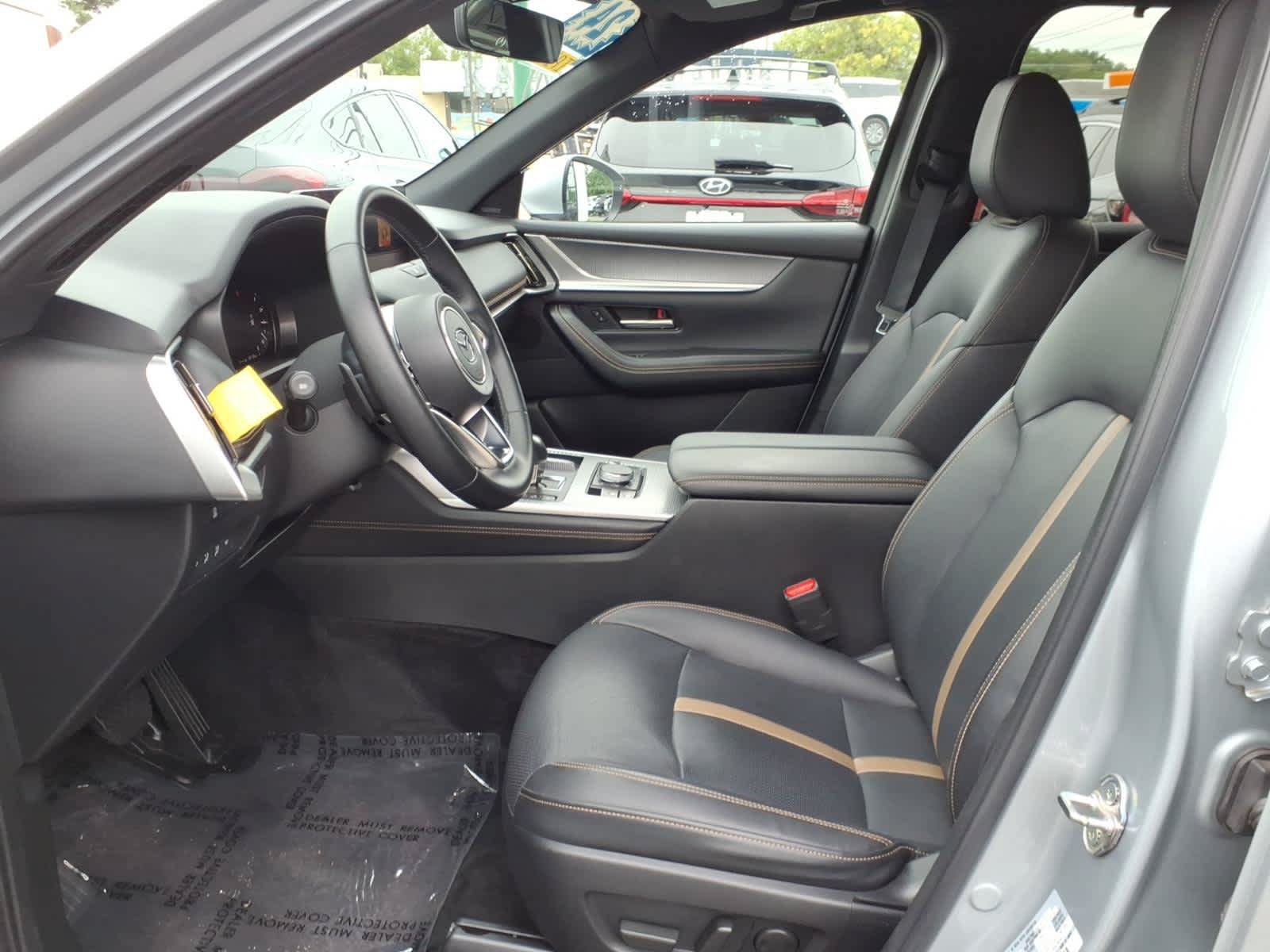 Used 2024 MAZDA CX-90 Plug-In Hybrid w/ Premium Plus AWD/4WD image 10