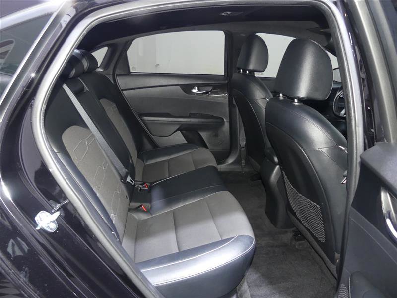 Used 2021 Kia Forte GT-Line w/ GT-Line Premium Package FWD image 28