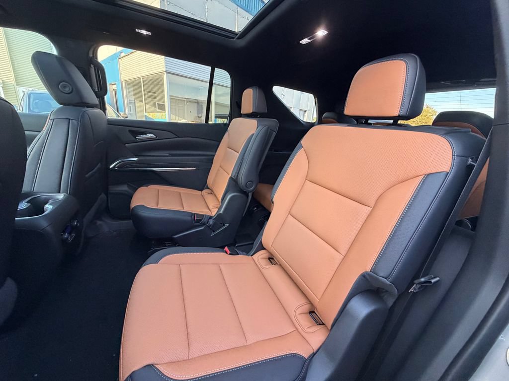 New 2027 Chevrolet Traverse Z71 AWD/4WD image 10