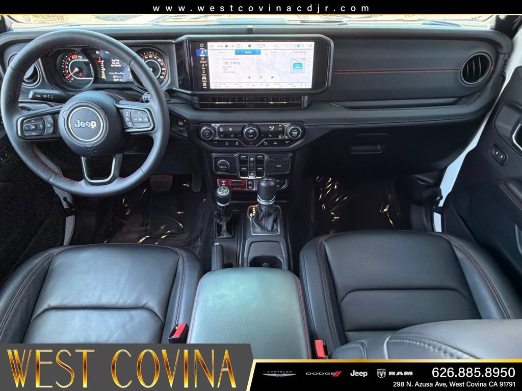 Used 2024 Jeep Wrangler Unlimited Rubicon AWD/4WD image 27