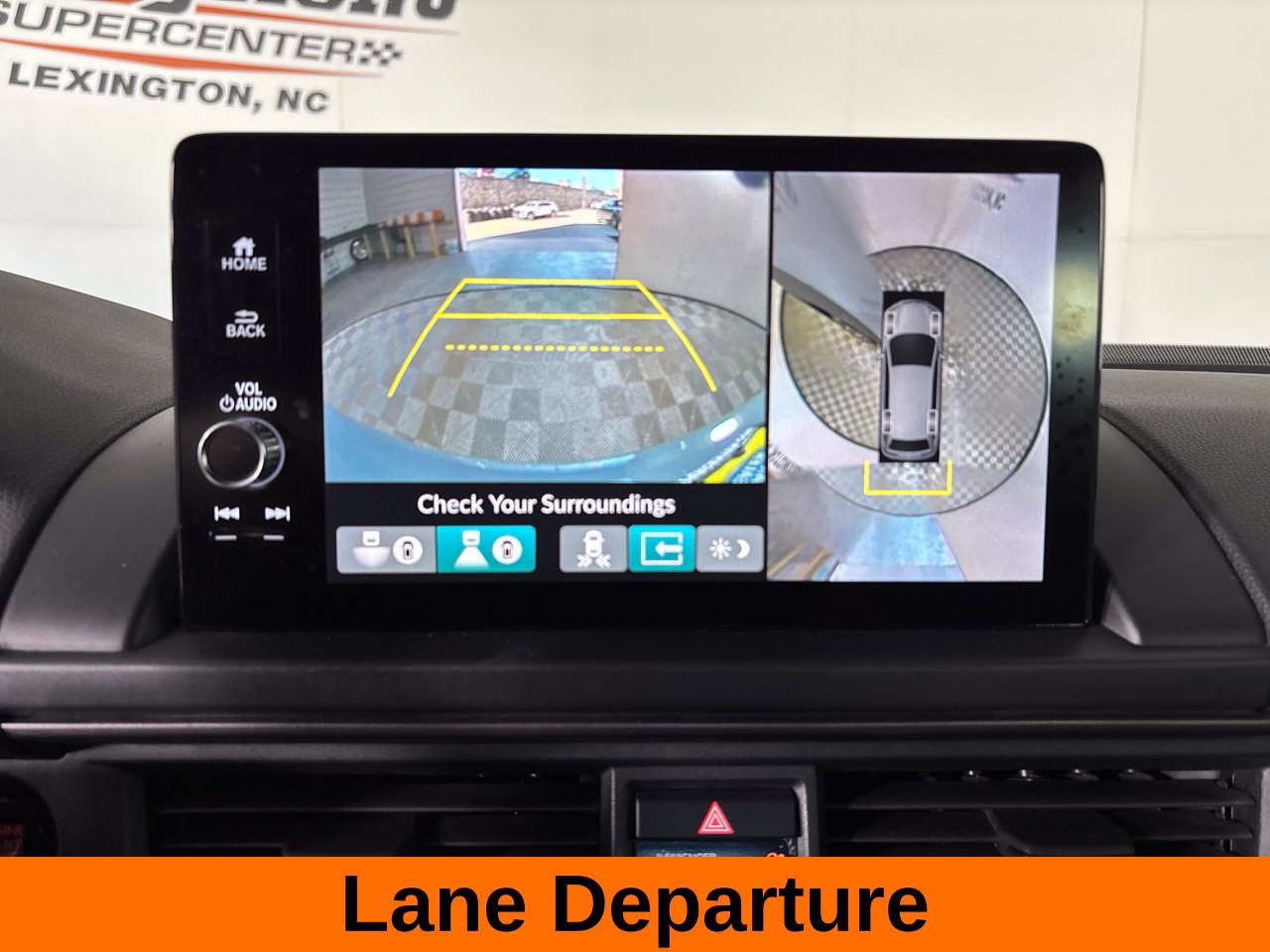Used 2023 Honda Pilot TrailSport image 19