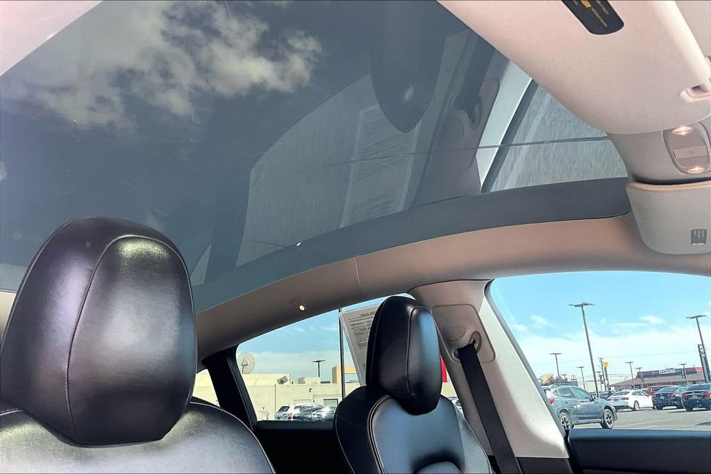 Used 2020 Tesla Model Y Long Range AWD/4WD image 22