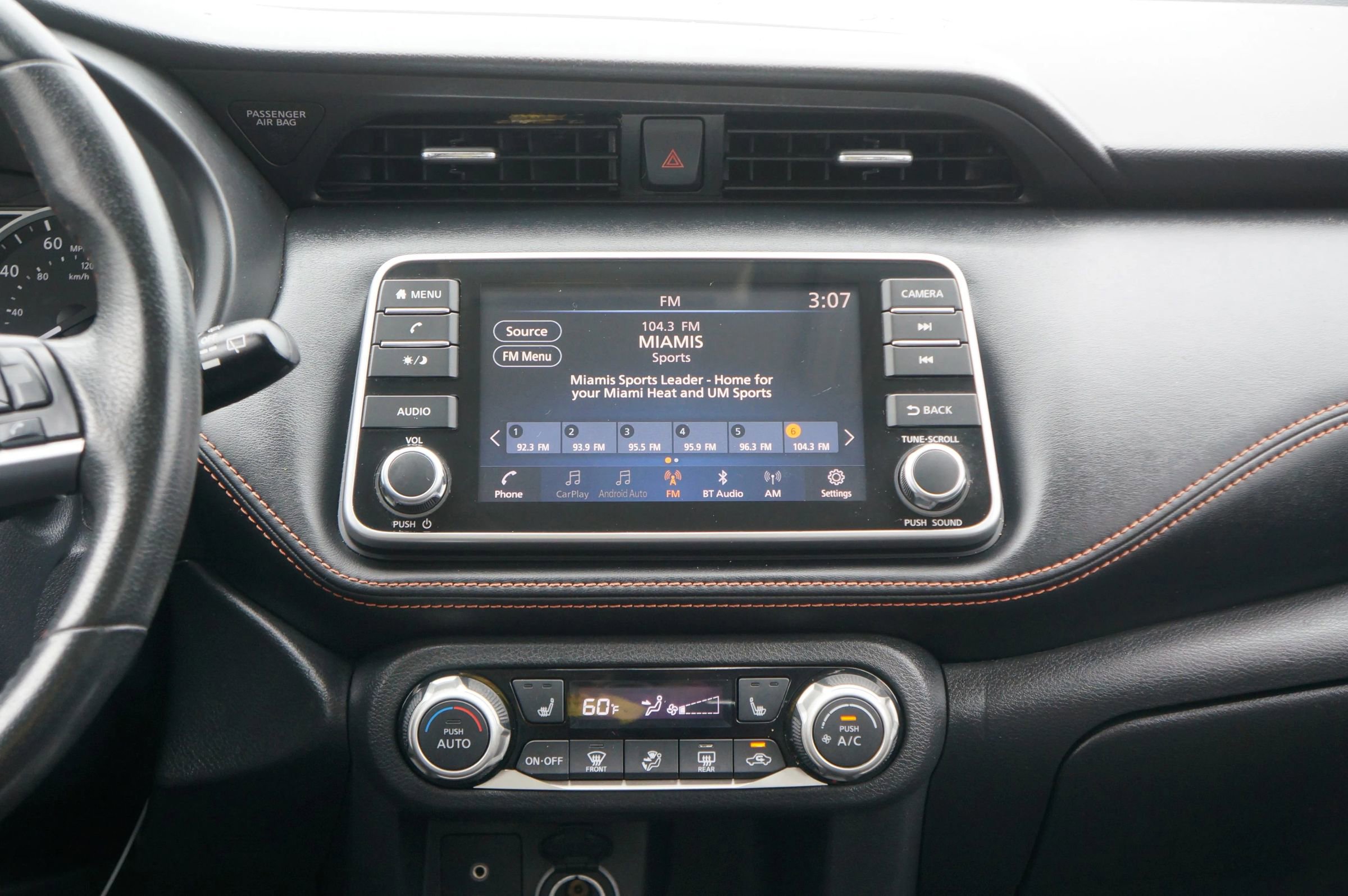 Used 2019 Nissan Kicks SR w/ SR Premium Package image 35