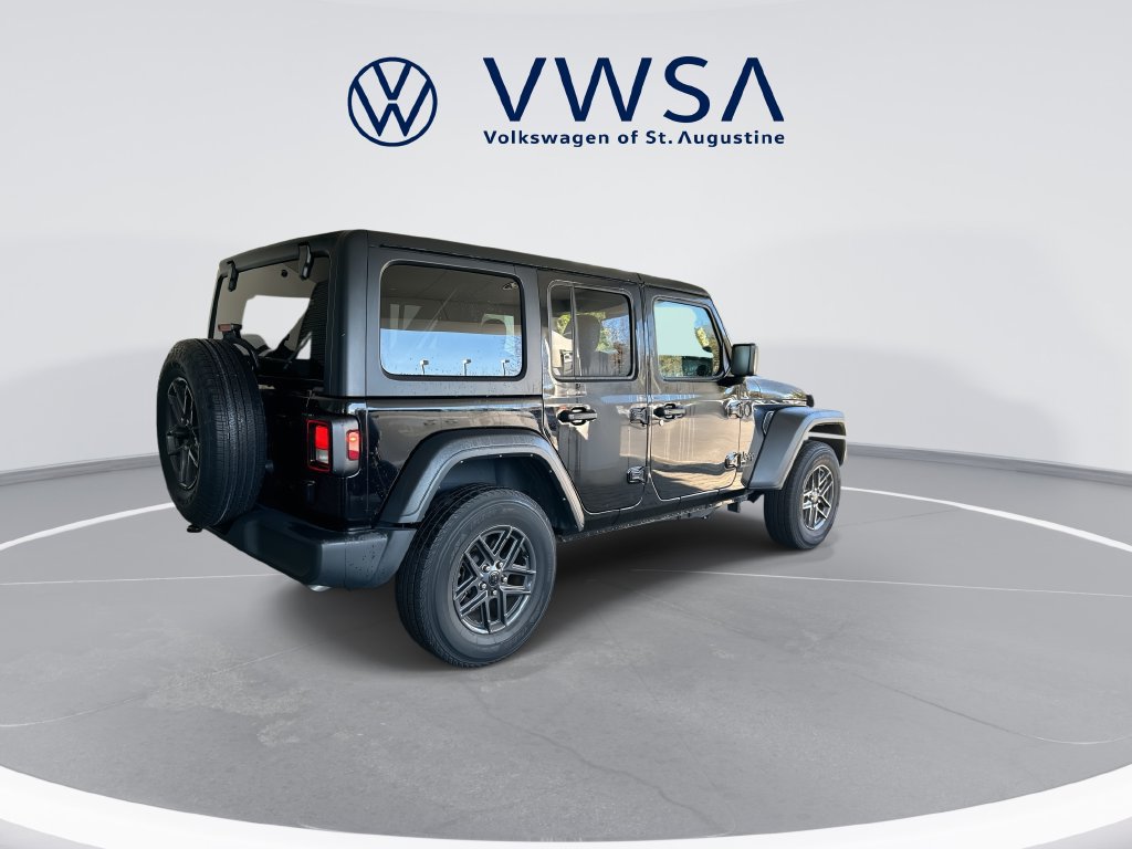 Used 2024 Jeep Wrangler Unlimited Sport AWD/4WD image 7