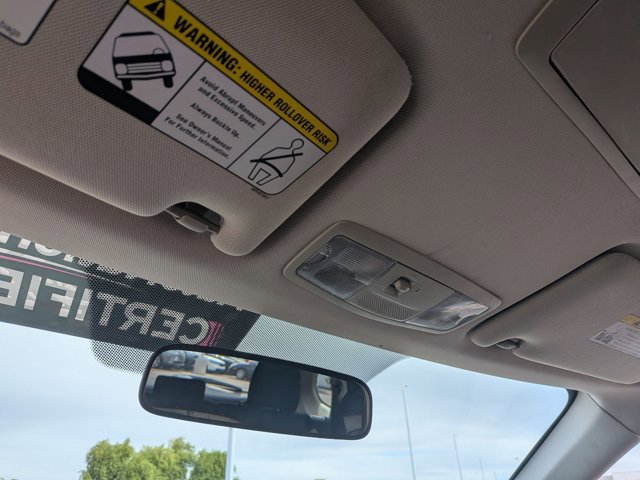 Used 2018 Mitsubishi Outlander ES image 19