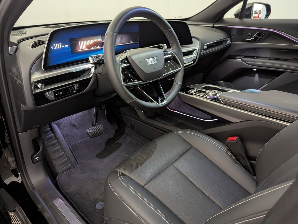 Used 2024 Cadillac Lyriq Sport image 89