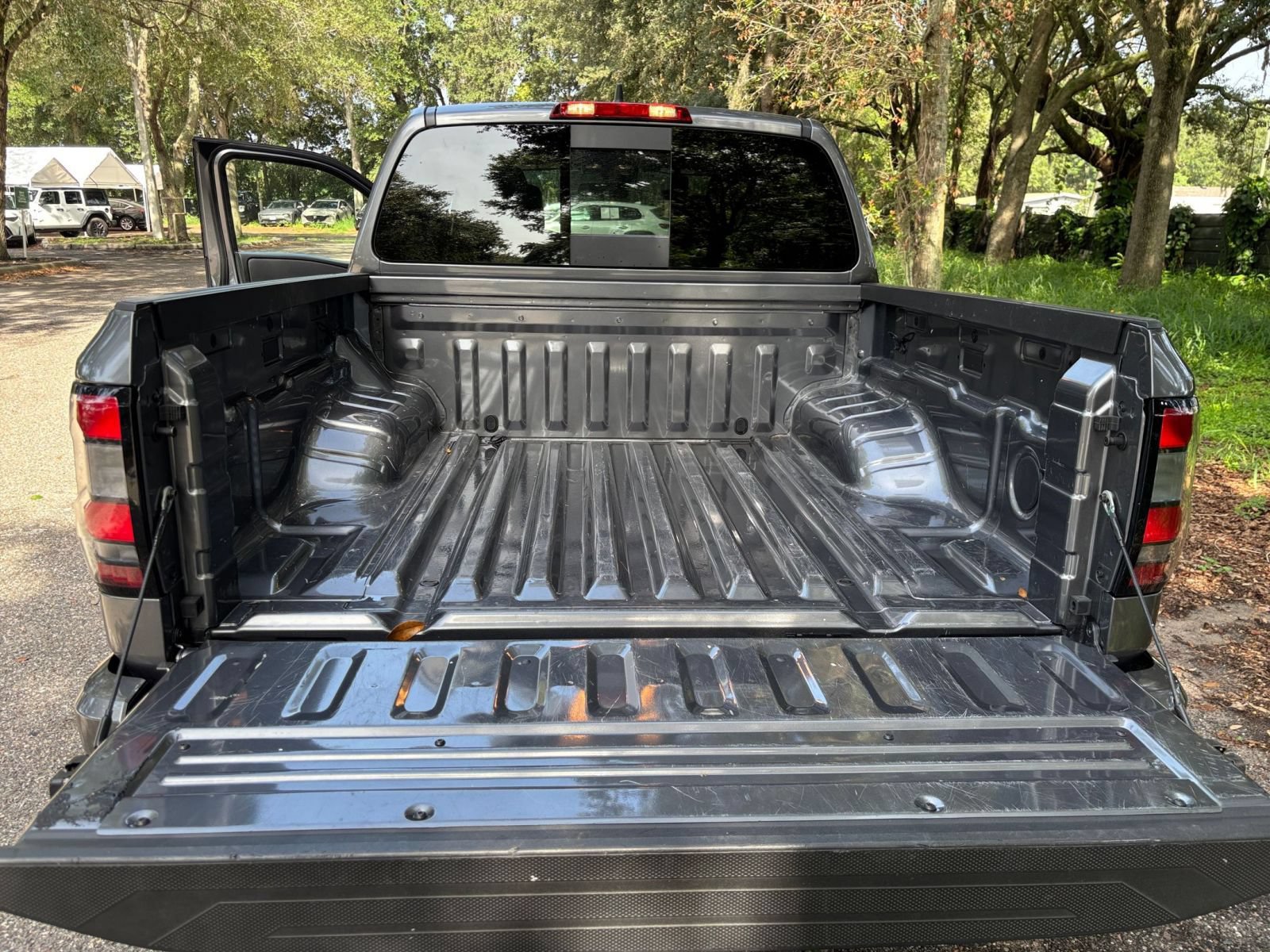 Used 2026 Nissan Frontier PRO-4X AWD/4WD image 26