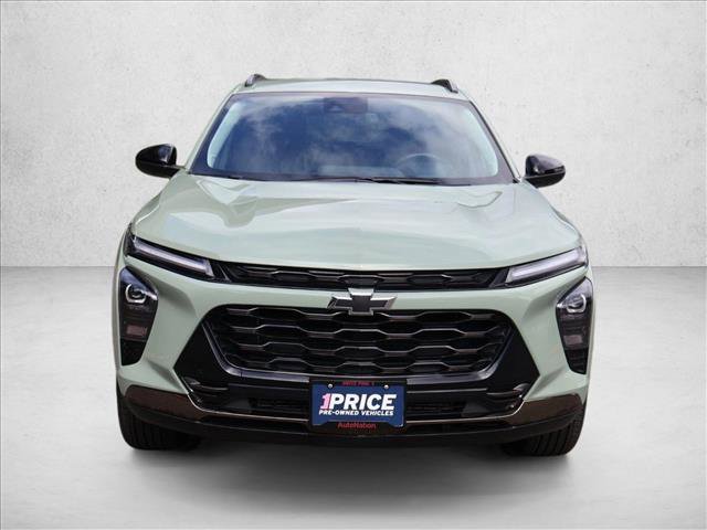 Used 2025 Chevrolet Trax ACTIV w/ Driver Confidence Package FWD video 2