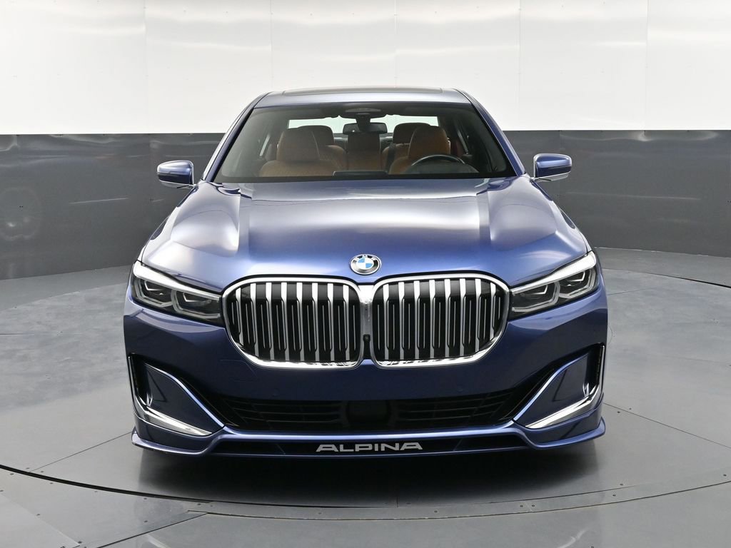 Used 2022 BMW ALPINA B7 xDrive w/ Luxury Rear Seating Package AWD/4WD image 11
