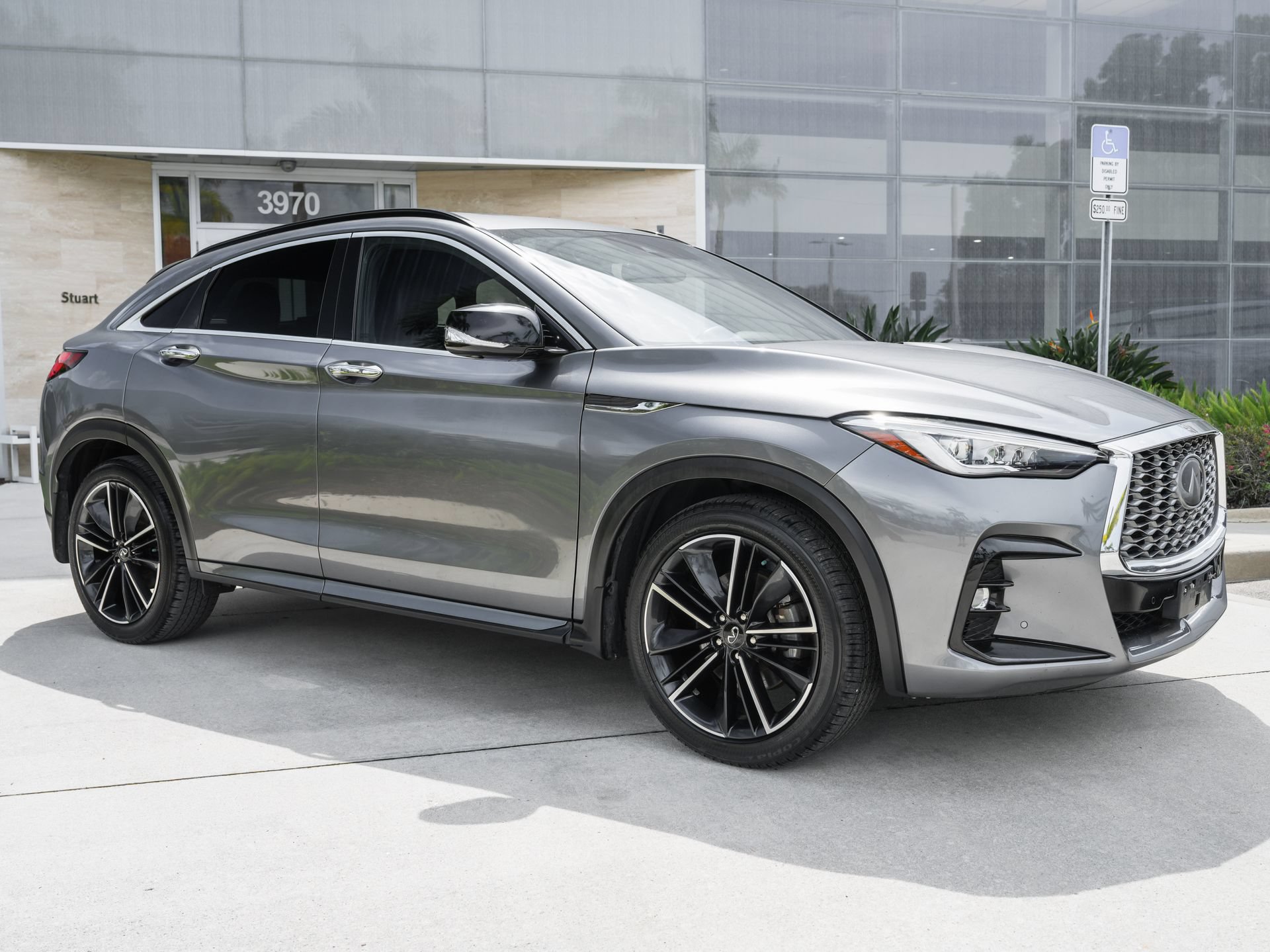 Certified 2022 INFINITI QX55 Essential w/ Proassist Package AWD/4WD image 4
