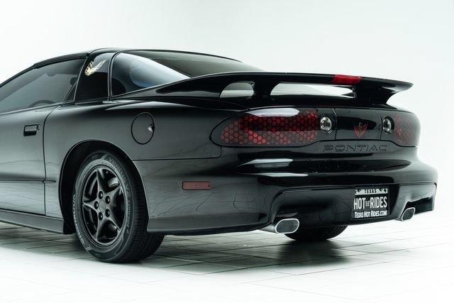 Used 2000 Pontiac Firebird Formula w/ Security Pkg RWD image 20