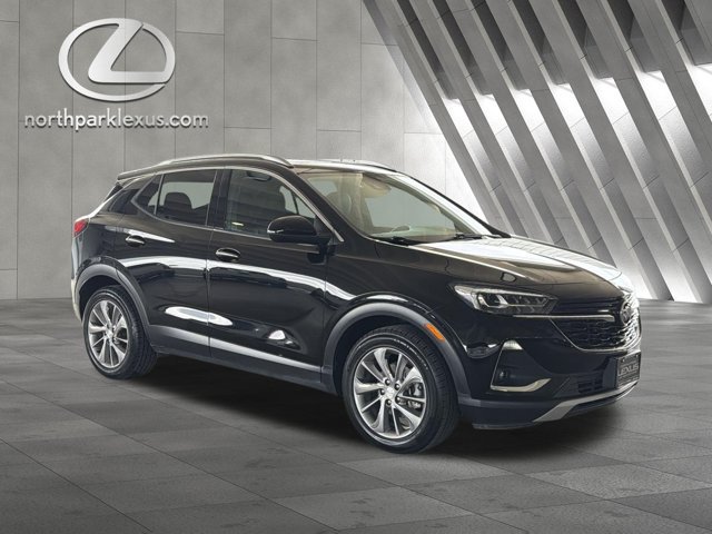 Used 2022 Buick Encore GX Essence w/ Experience Buick Package FWD image 5