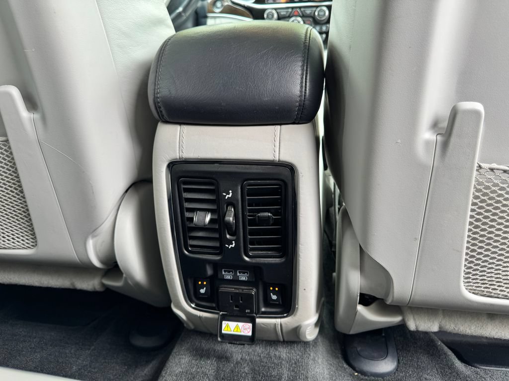 Used 2019 Jeep Grand Cherokee Summit AWD/4WD image 15