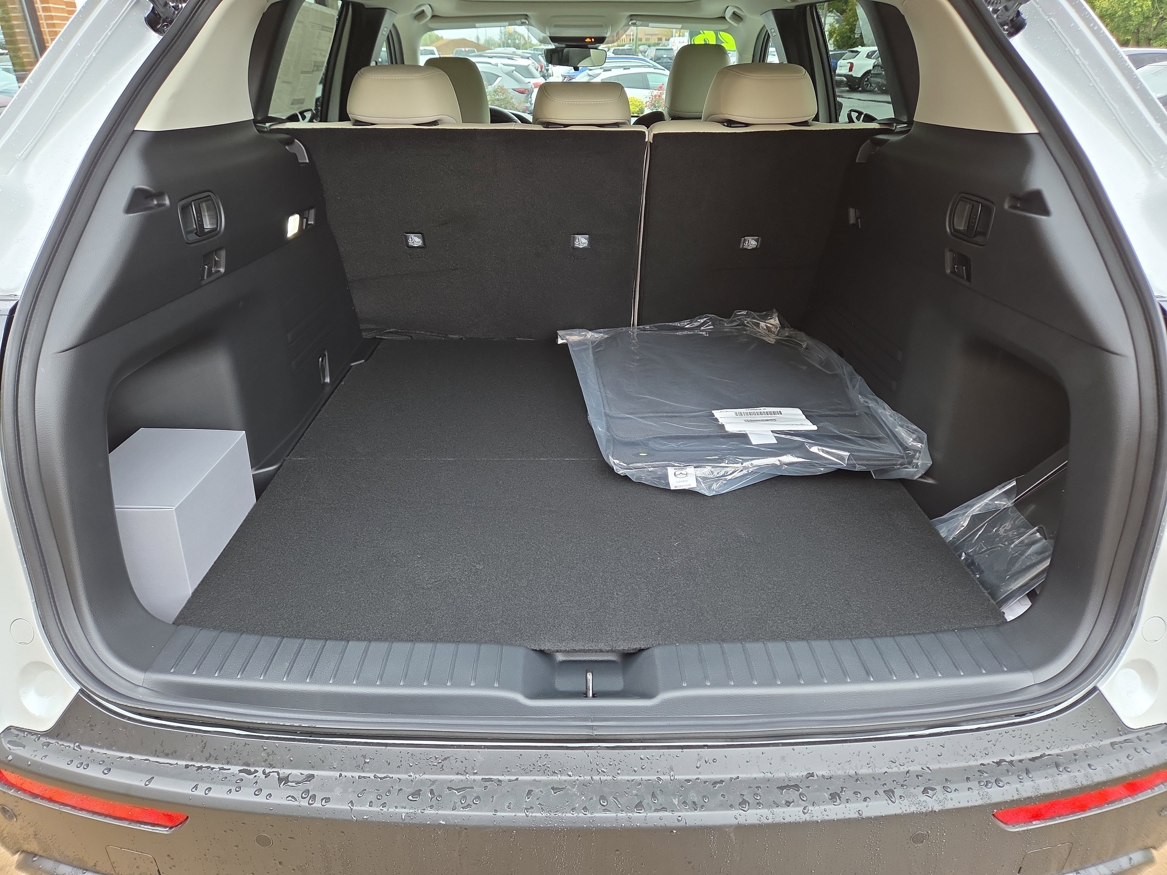 New 2026 MAZDA CX-50 AWD 2.5 S w/ Cargo Package image 5