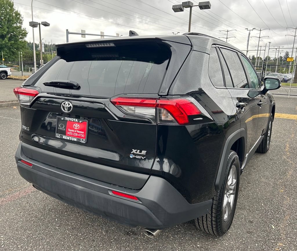Certified 2025 Toyota RAV4 XLE w/ Convenience Package AWD/4WD image 5