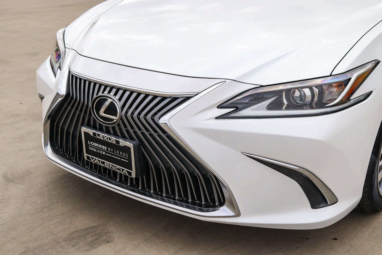 Certified 2021 Lexus ES 350 w/ Accessory Package 2 FWD image 8