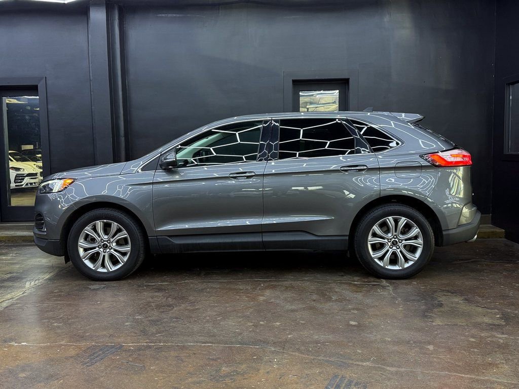 Used 2023 Ford Edge Titanium image 5