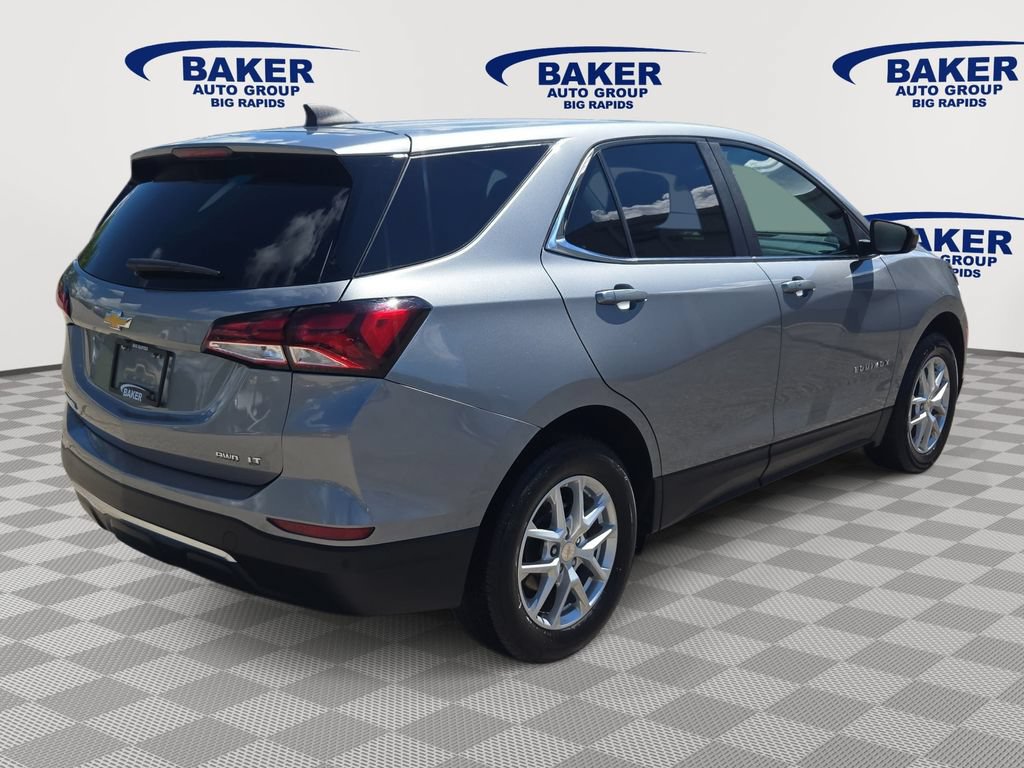 Used 2024 Chevrolet Equinox LT AWD/4WD image 3