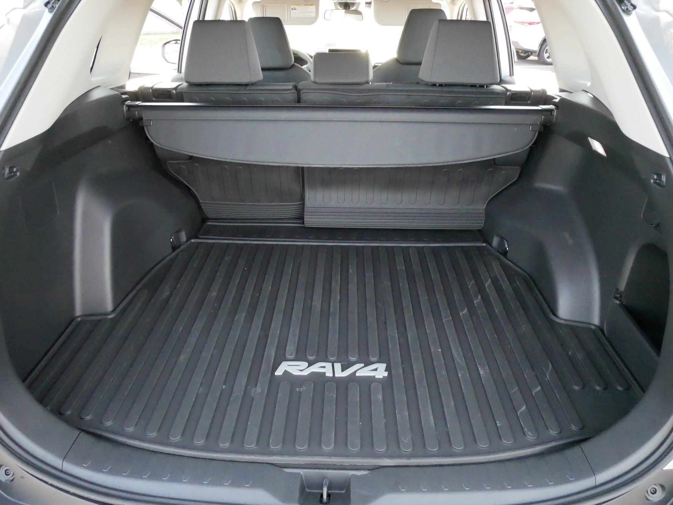 Certified 2025 Toyota RAV4 XLE w/ Convenience Package AWD/4WD image 18