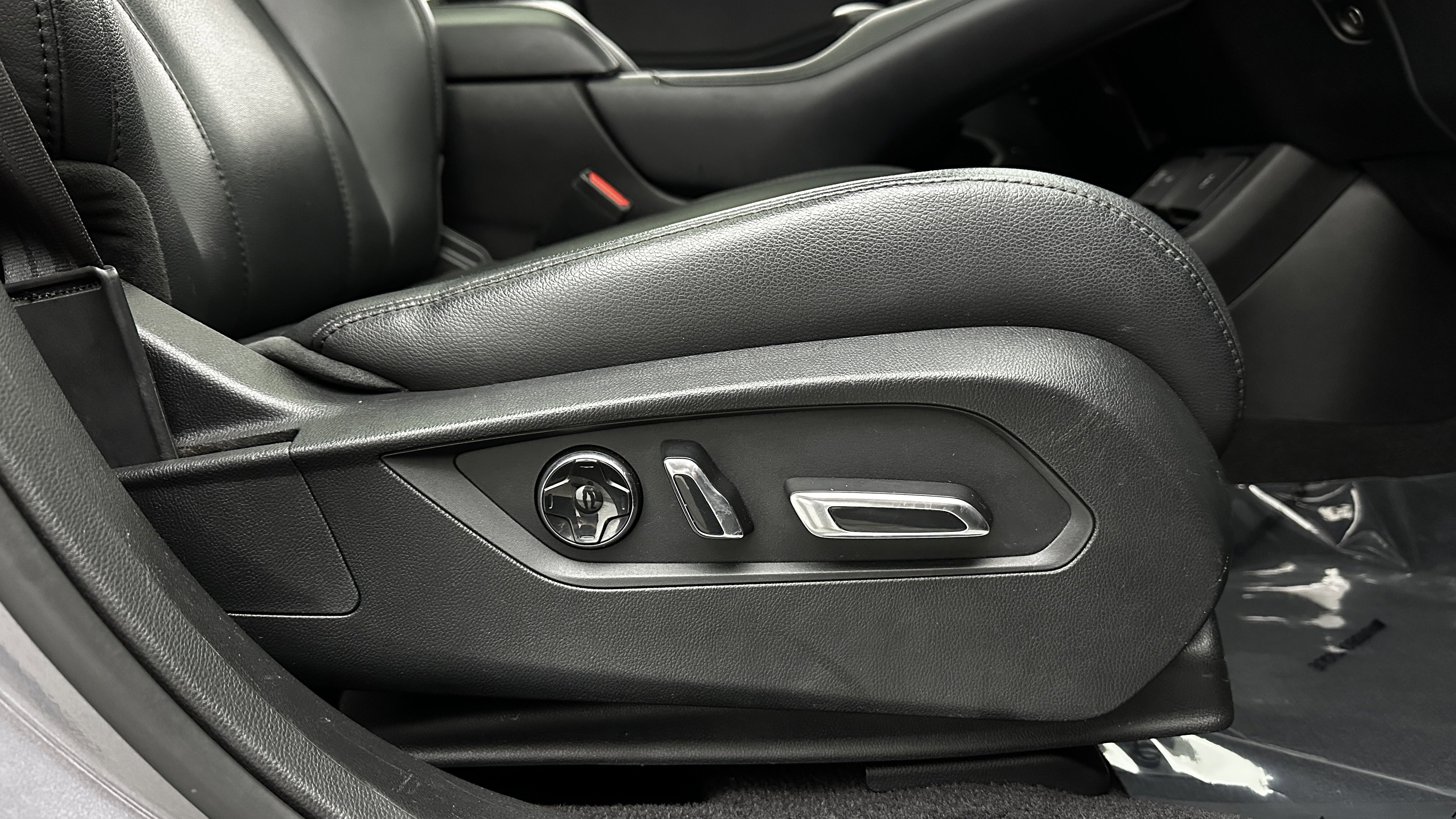 Used 2019 Acura RDX AWD image 38