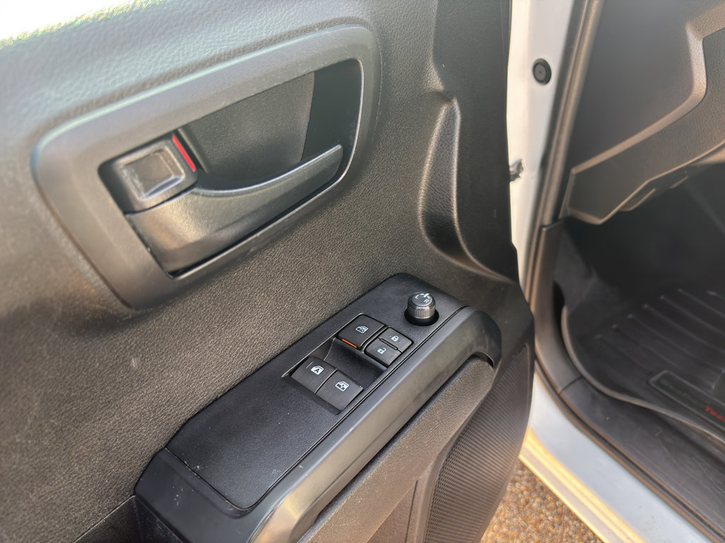 Used 2021 Toyota Tacoma SR image 15