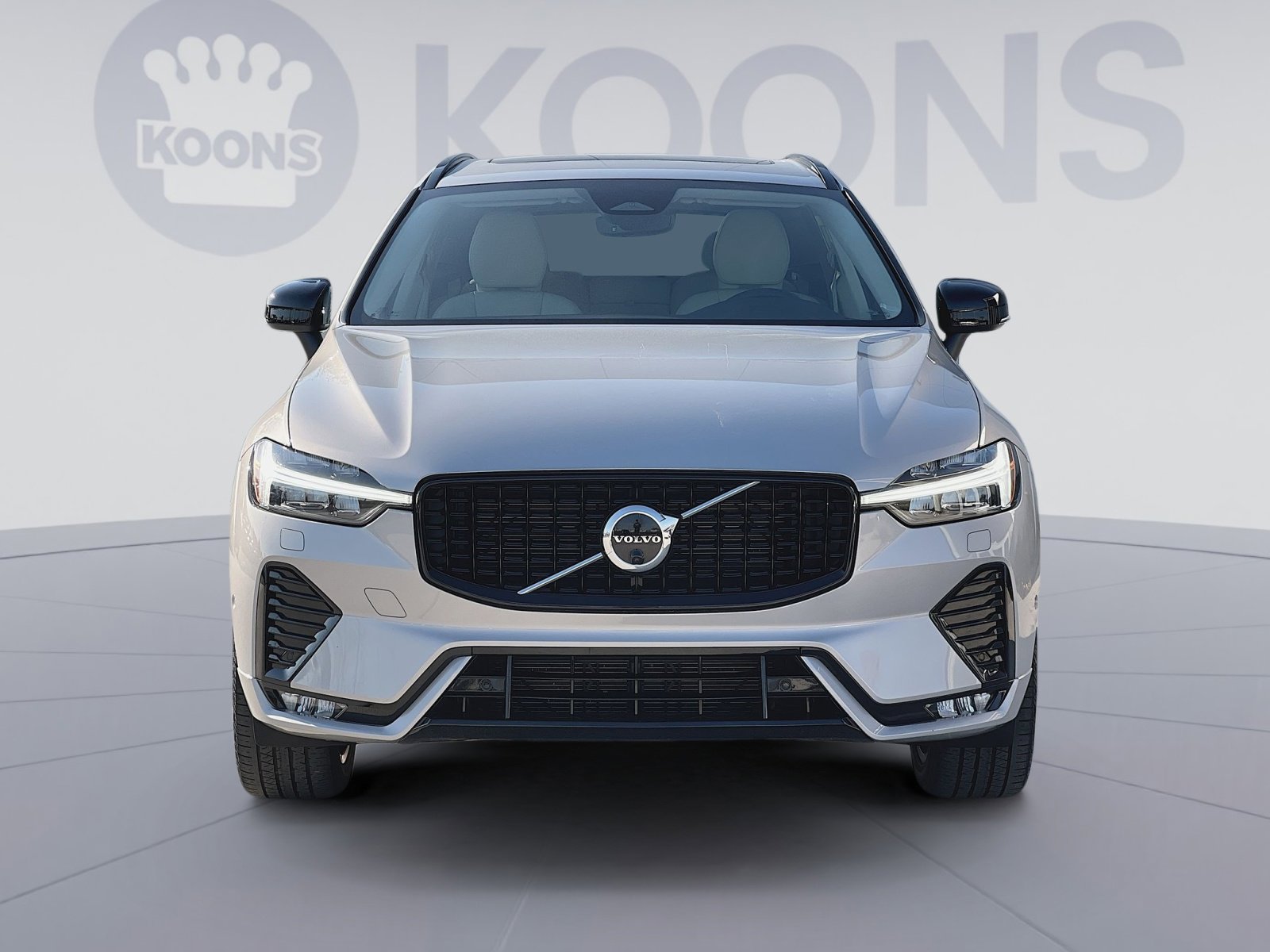 Used 2023 Volvo XC60 B5 Plus w/ Climate Package image 19