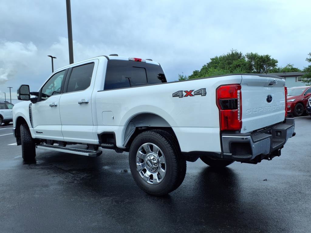Used 2024 Ford F250 Lariat w/ Chrome Package image 40
