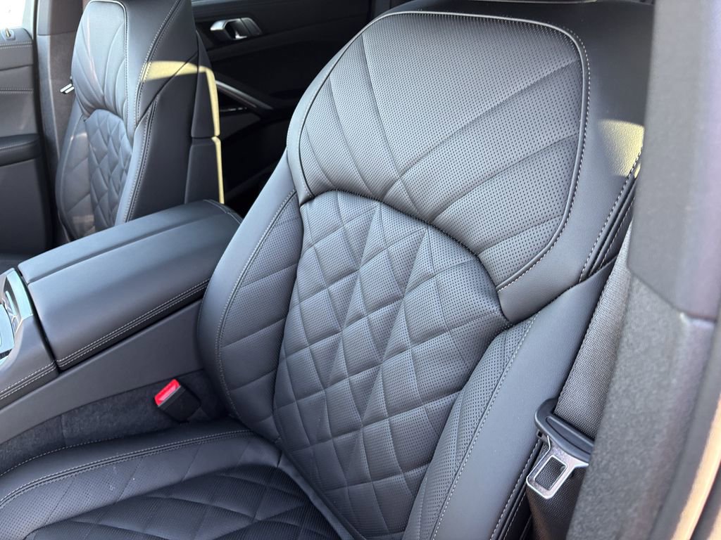 New 2026 BMW X6 xDrive40i image 15