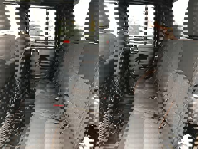 Used 2023 Jeep Gladiator Mojave image 26