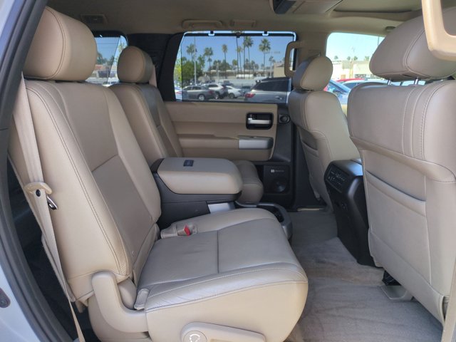 Used 2008 Toyota Sequoia Platinum RWD image 23