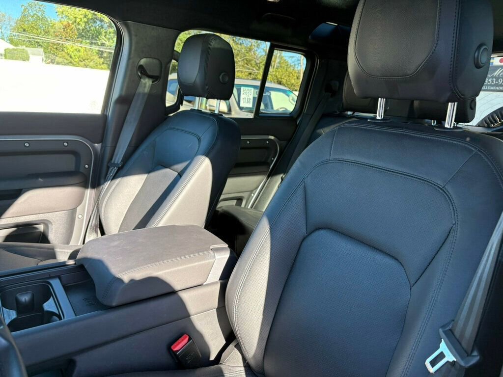 Used 2024 Land Rover Defender 110 S image 14