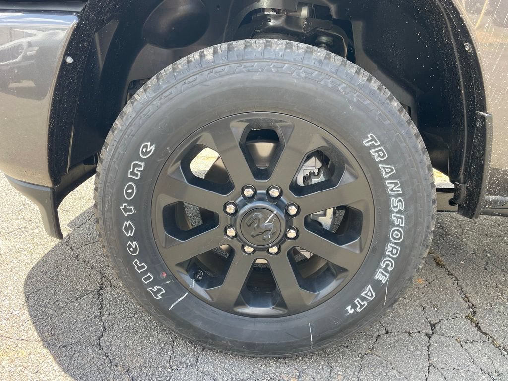 New 2026 RAM 2500 Big Horn AWD/4WD image 16