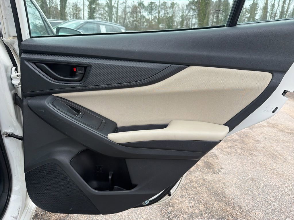 Used 2017 Subaru Impreza 2.0i Premium image 25