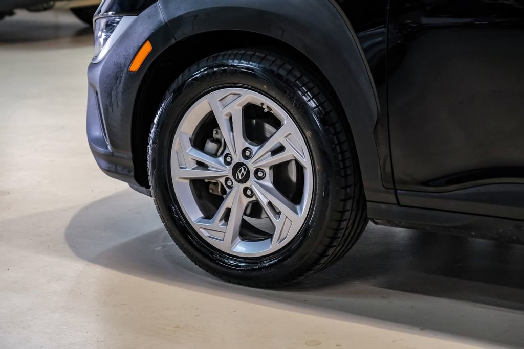 Used 2022 Hyundai Kona SEL FWD image 54