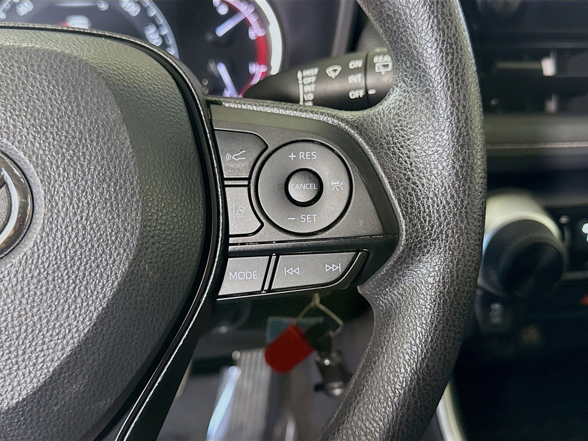 Used 2024 Toyota RAV4 LE image 15