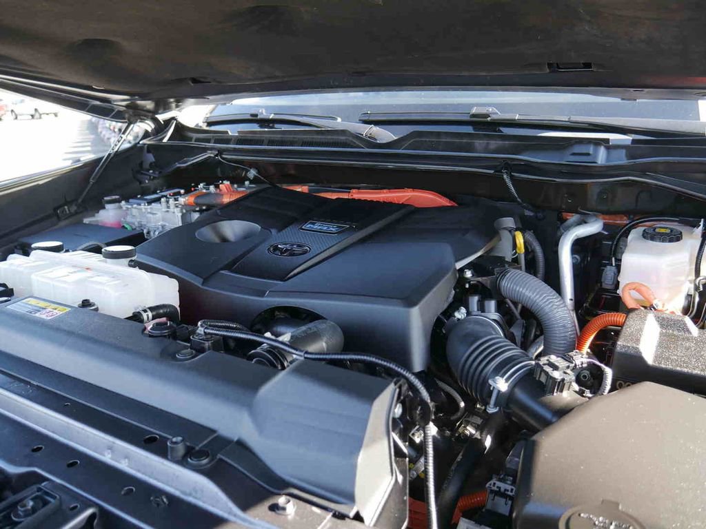 Used 2022 Toyota Tundra Limited image 13