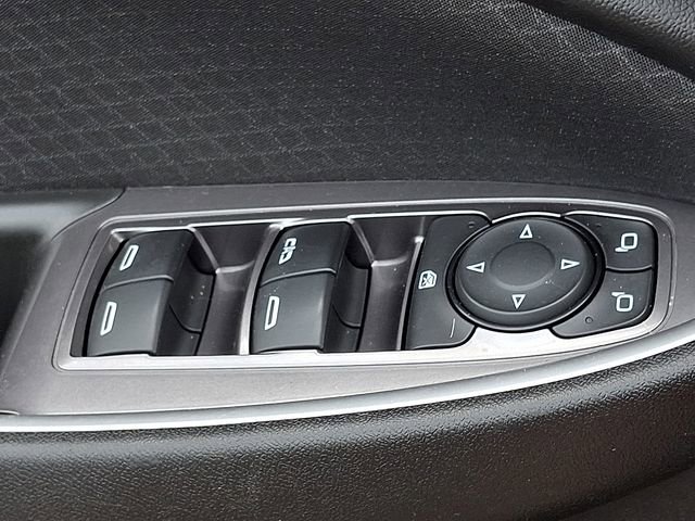 Used 2024 Chevrolet Malibu LT image 25